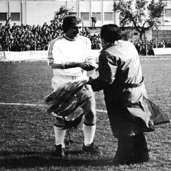 Centrocampista e allenatore Diego Giannattasio